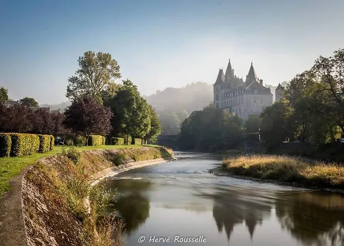 Li Stole Guest house